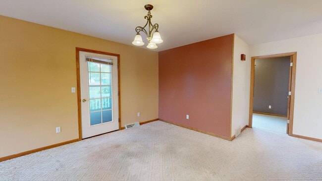 Photo - 111-113 Hegge Unit 111