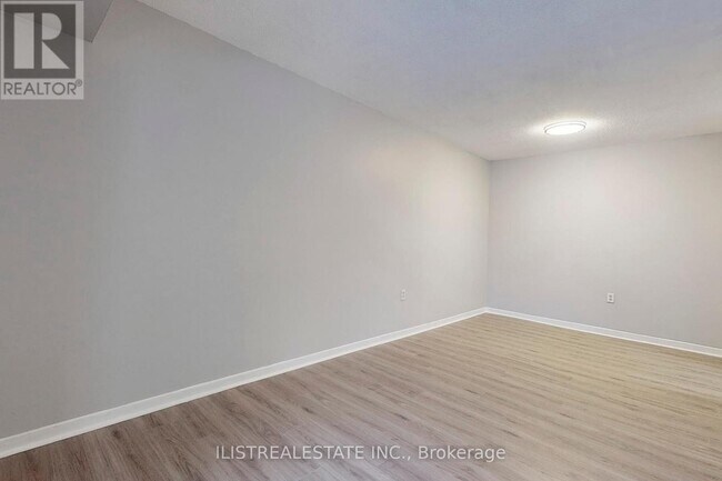 Photo - 1200 Bridletowne Cir Unit 306