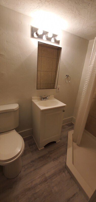 Photo - 1175 S 300 E