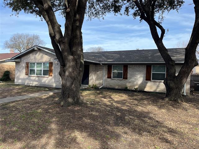 Photo - 2101 Plymouth Rock Dr