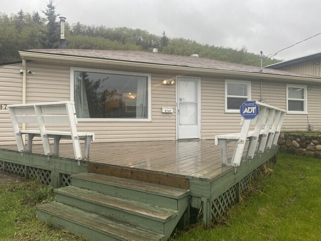 Building Photo - 8147-8133 33 Ave NW