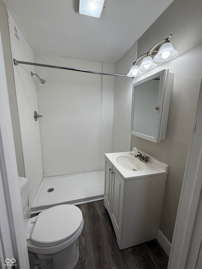 Photo - 1341 N Gale St