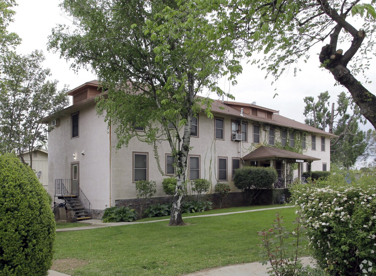 Fairhaven Residential - Fairhaven Estates Apartments