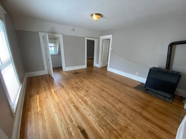 Photo - 1036 Alpine Ave NW Unit Apt 2