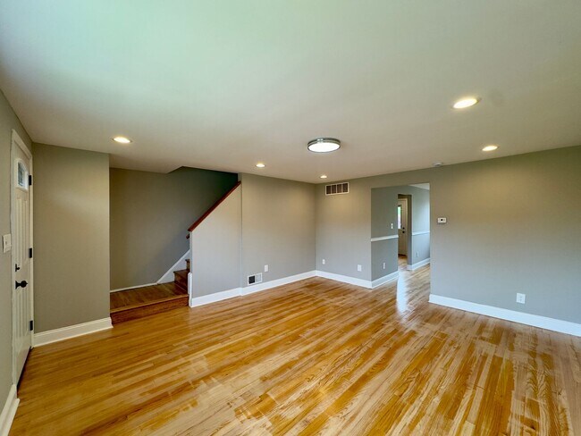 Photo - Charming 3 Bedroom/2 Bathroom Townhome in Dundalk, MD!