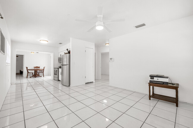 Photo - 311 N Arcadia Ave Unit 311