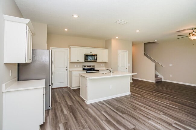Photo - 2088 Harris Hawk Ave