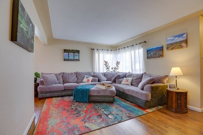 Building Photo - 3301 Kearney St Unit A