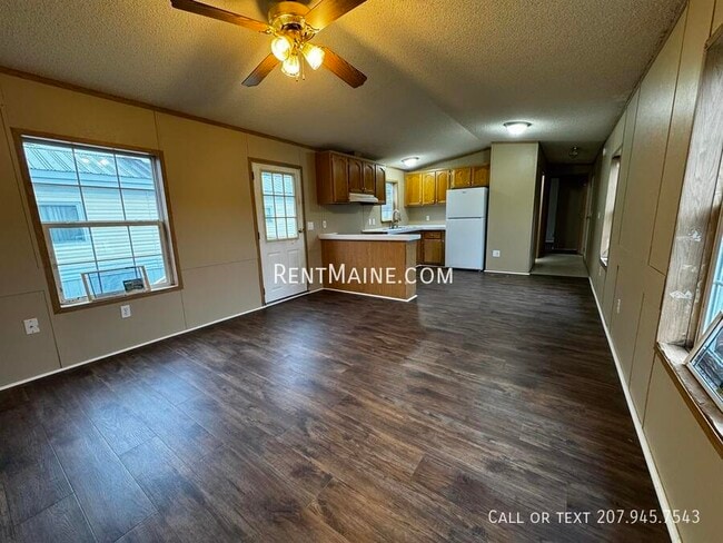 Building Photo - 91 Autumn Ave