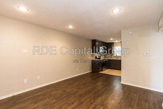 Photo - 1317 Annex Ave Unidad 224