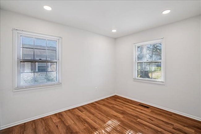 Photo - 2820 Belair Dr