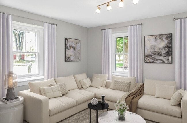 Photo - Beautifully Renovated 4 Bed / 1.5 Bath - S... Unit Main House