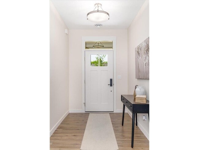 Photo - 2360 Sydney Ln