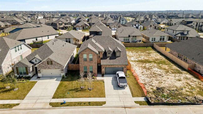 Photo - 6118 Waterman Lk Ln