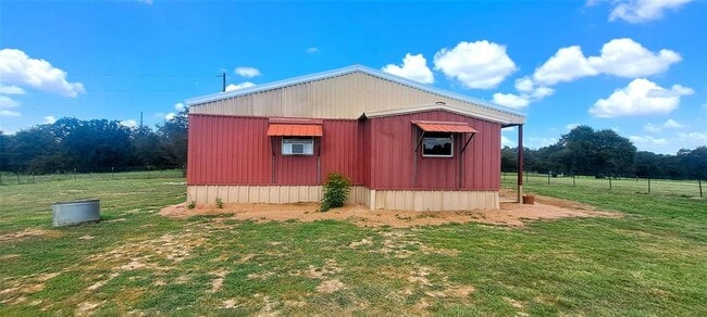 Photo - 937 Co Rd 305