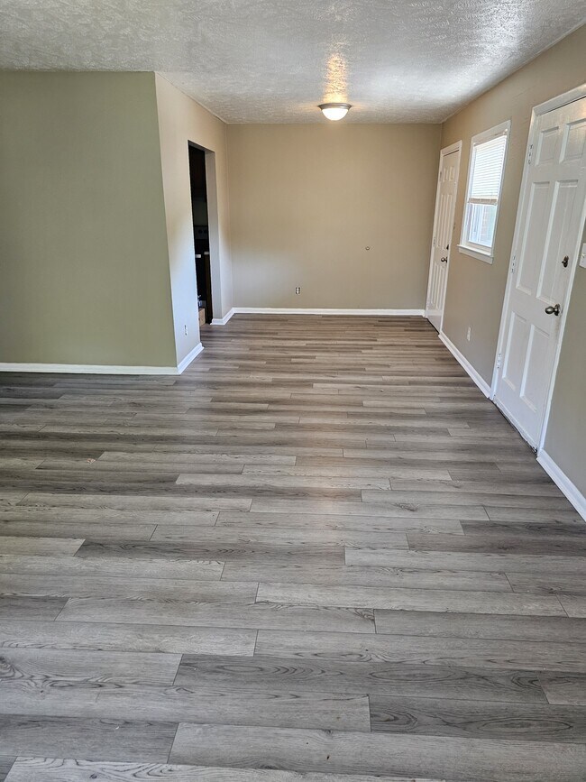 Photo - 3210 Tallywood Dr