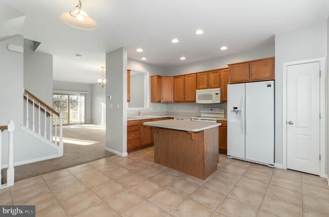 Photo - 6350 Creekbend Dr Townhome