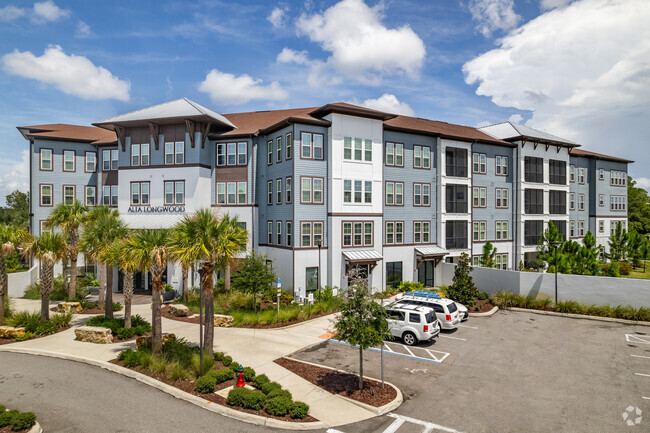 881 W Warren Ave Longwood, FL 32750-4005