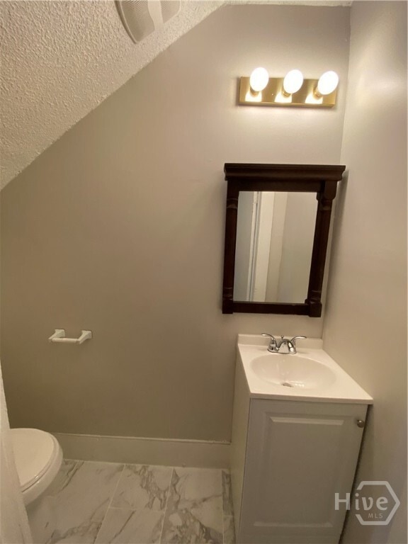 Photo - 723 E Henry St Unit B Upper