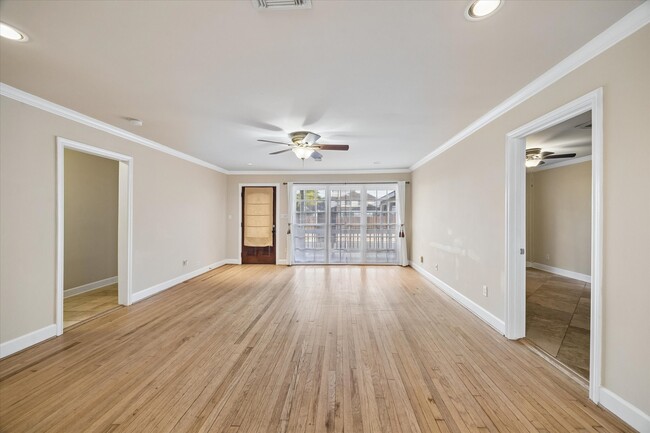 Photo - 1221 Aurora St