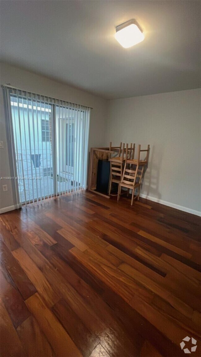 Building Photo - 1560 Pennsylvania Ave Unit 221 Rental