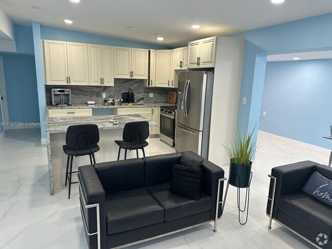 Building Photo - 530 NW 116th Terrace Rental