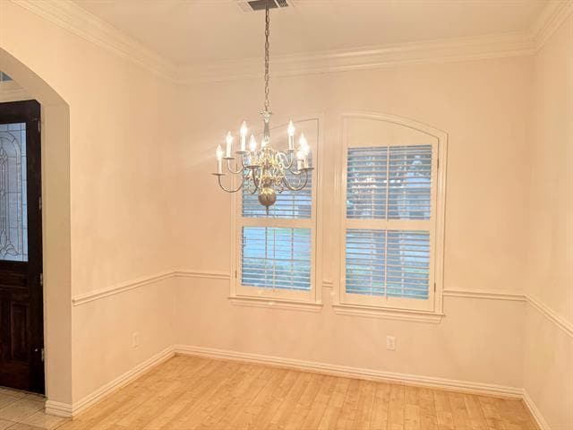 Photo - 609 Sunningdale