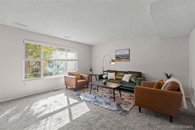 Photo - 9149 Mansfield Ave Unidad L