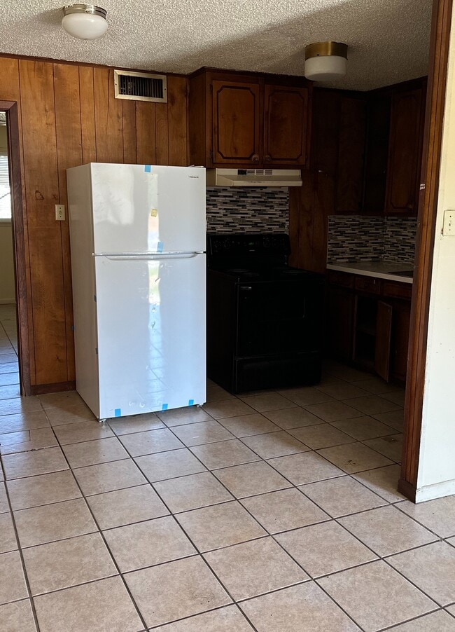Building Photo - 403 Gulpha Dr Unit 3 Rental