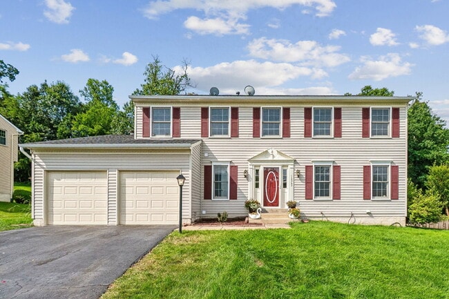 Beautifully updated and spacious 5-bedroom, 3.5-bath home for rent in the heart of Woodbridge