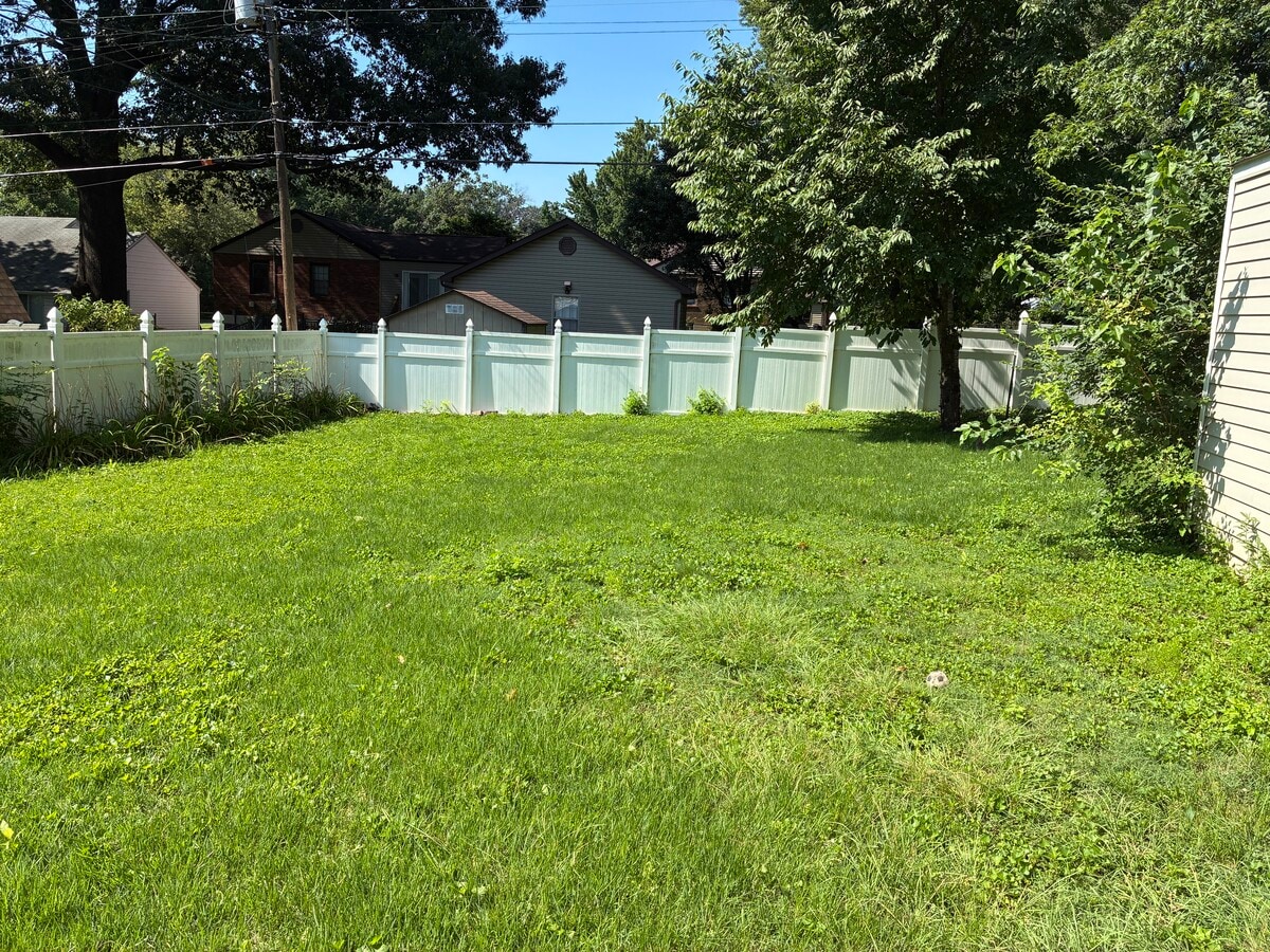 Photo - 11 S Duchesne Dr