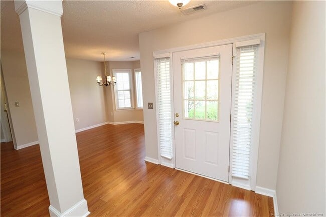 Photo - 305 Firefly Rd