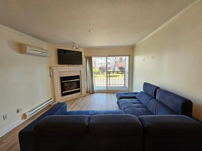 Photo - 32044 Old Yale Rd