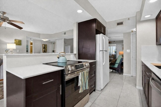 Photo - 1500 N Ocean Blvd Unidad 602