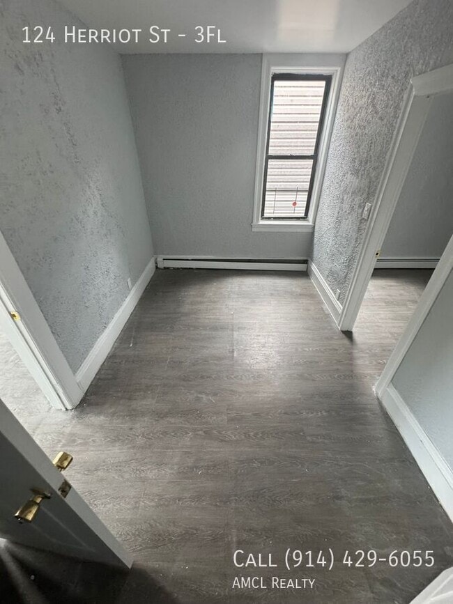 Photo - 124 Herriot St Unit 3Fl