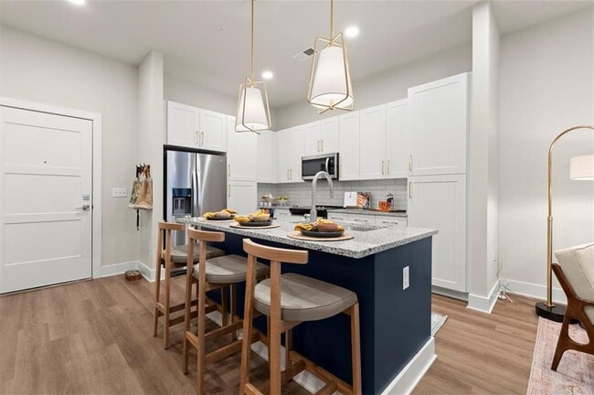 Photo - 2648 Sandy Plains Rd Unit 215