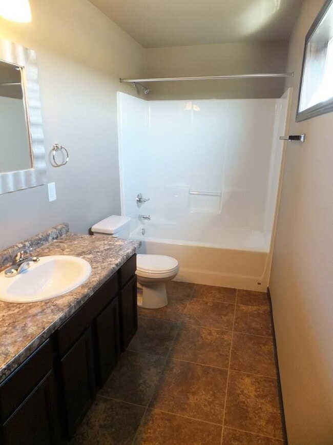 Photo - 4304 Trenton Dr