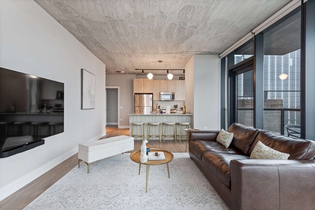 Photo - 1050 W Van Buren St Unidad ID1029648P