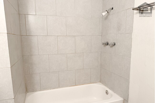 Photo - 903 Unit 903#2-1
