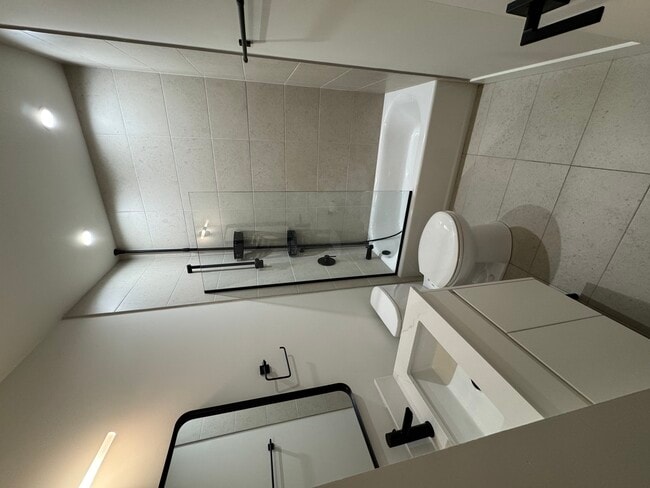 Photo - 1414 E 65th Pl