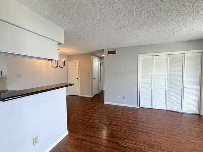 Photo - 2750 Holly Hall St