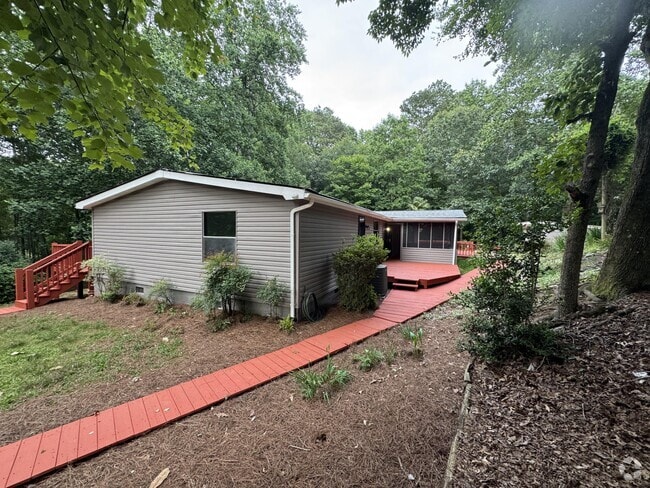 Building Photo - 1547 Tugaloo State Park Rd Rental