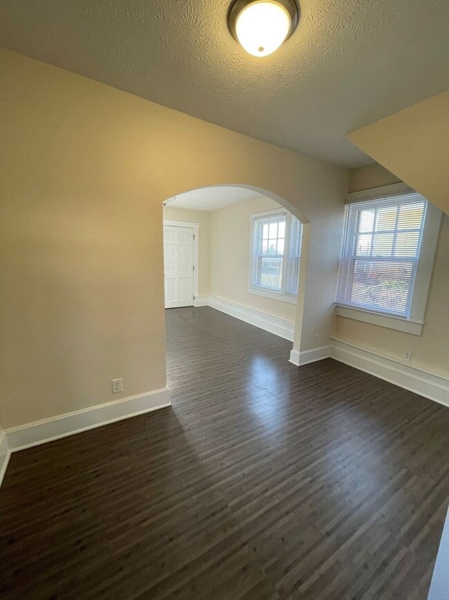 2502 Tytus Ave Unit The Carriage House