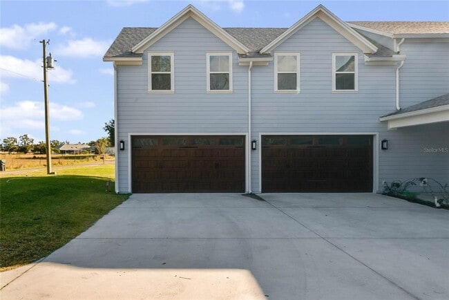 12752 S Lake Sawyer Ln
