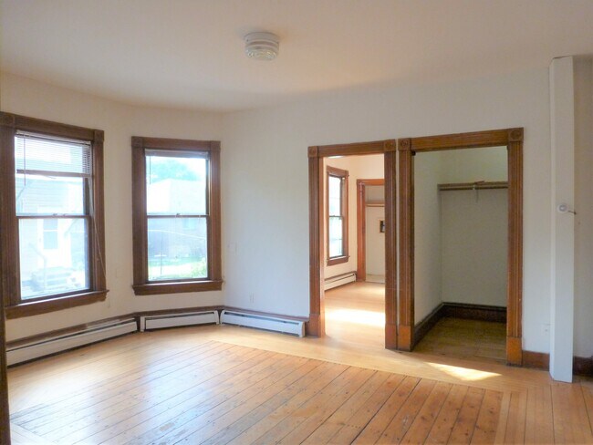 12 Hickok Pl Unit 12