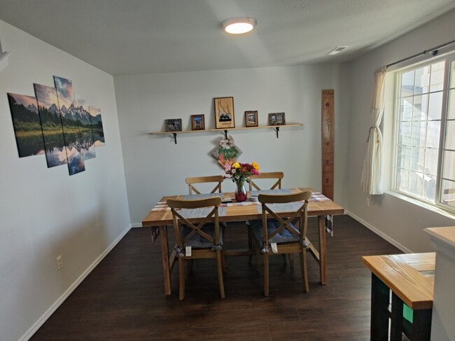 Photo - 1690 SW Gabar Ct