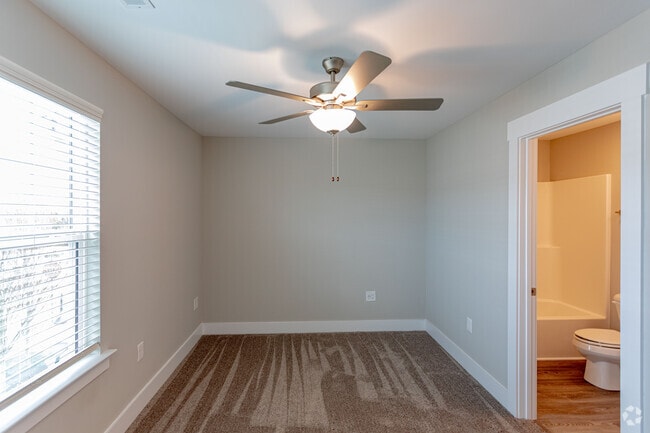 2BR, 2BA - Rutherford - 1180SF