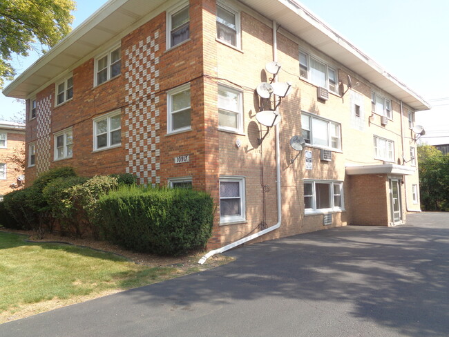 Photo - 10917 S Lloyd Dr Condo Unit 3