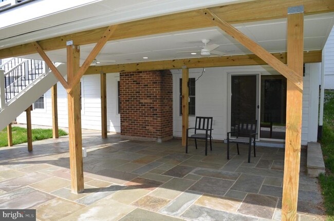 Photo - 9012 Paddock Ln