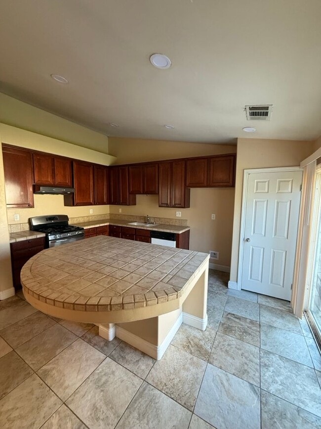 Photo - Charming 3-Bedroom Home in Southwest Bakersfield